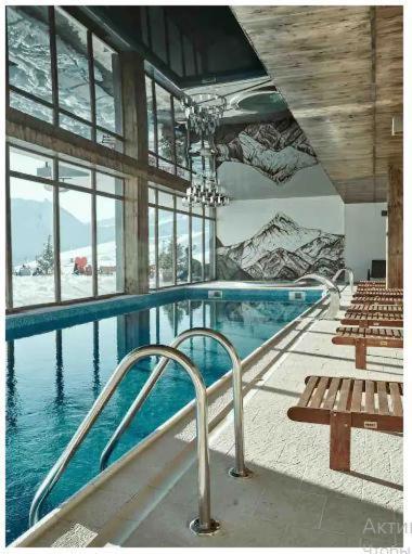 Apartament Crystal Deluxe, Four Seasons F2, New Gudauri Zewnętrze zdjęcie